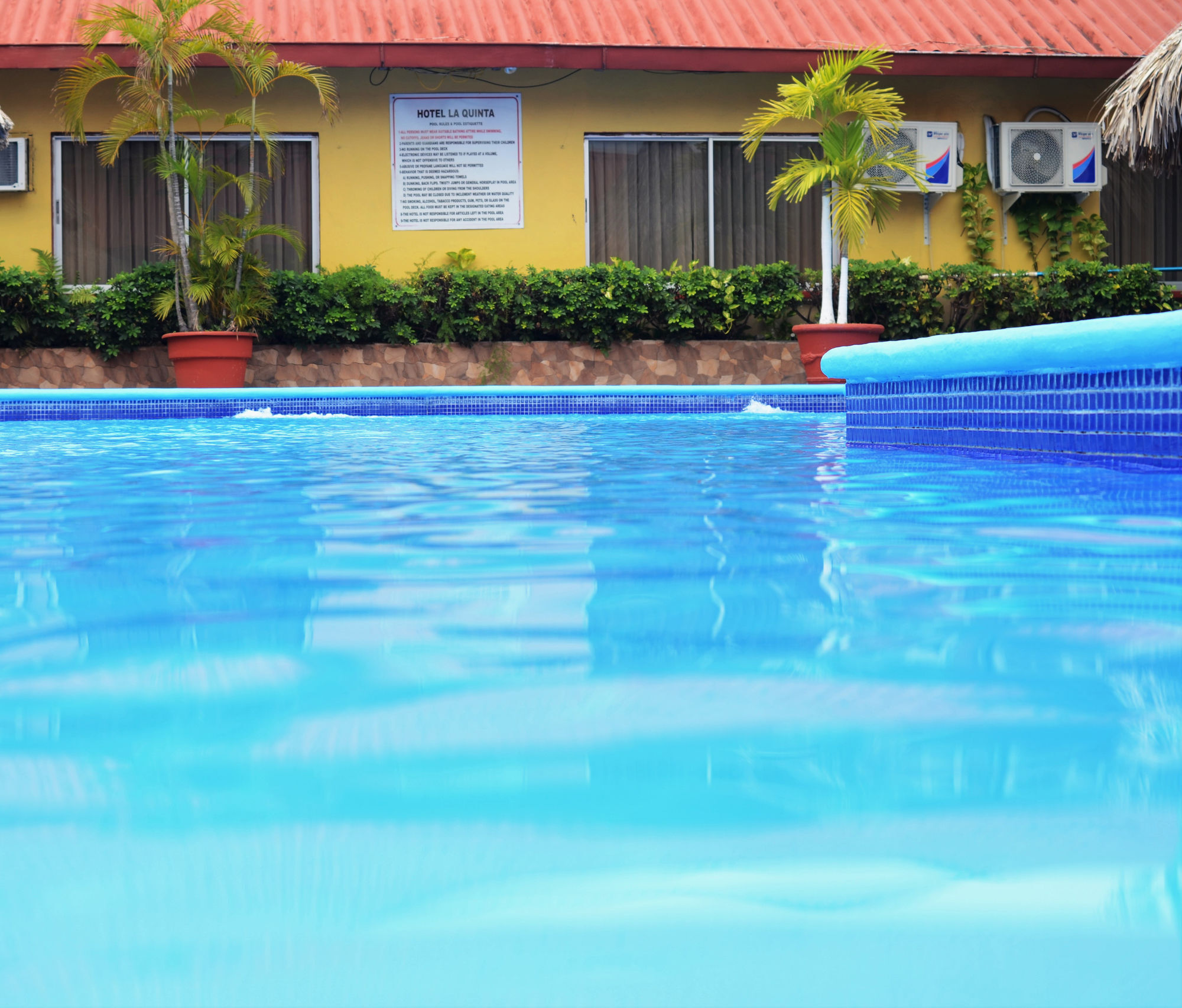 Hotel La Quinta La Ceiba Bagian luar foto